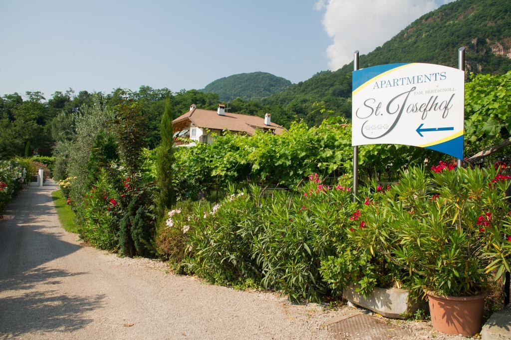 St. Josefhof Appartement Caldaro Buitenkant foto